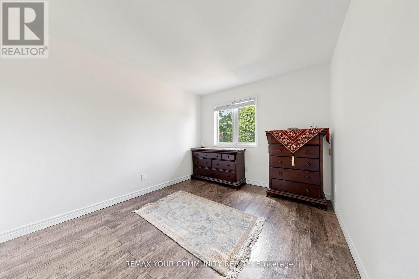 32 BRAWTON DRIVE N - 28