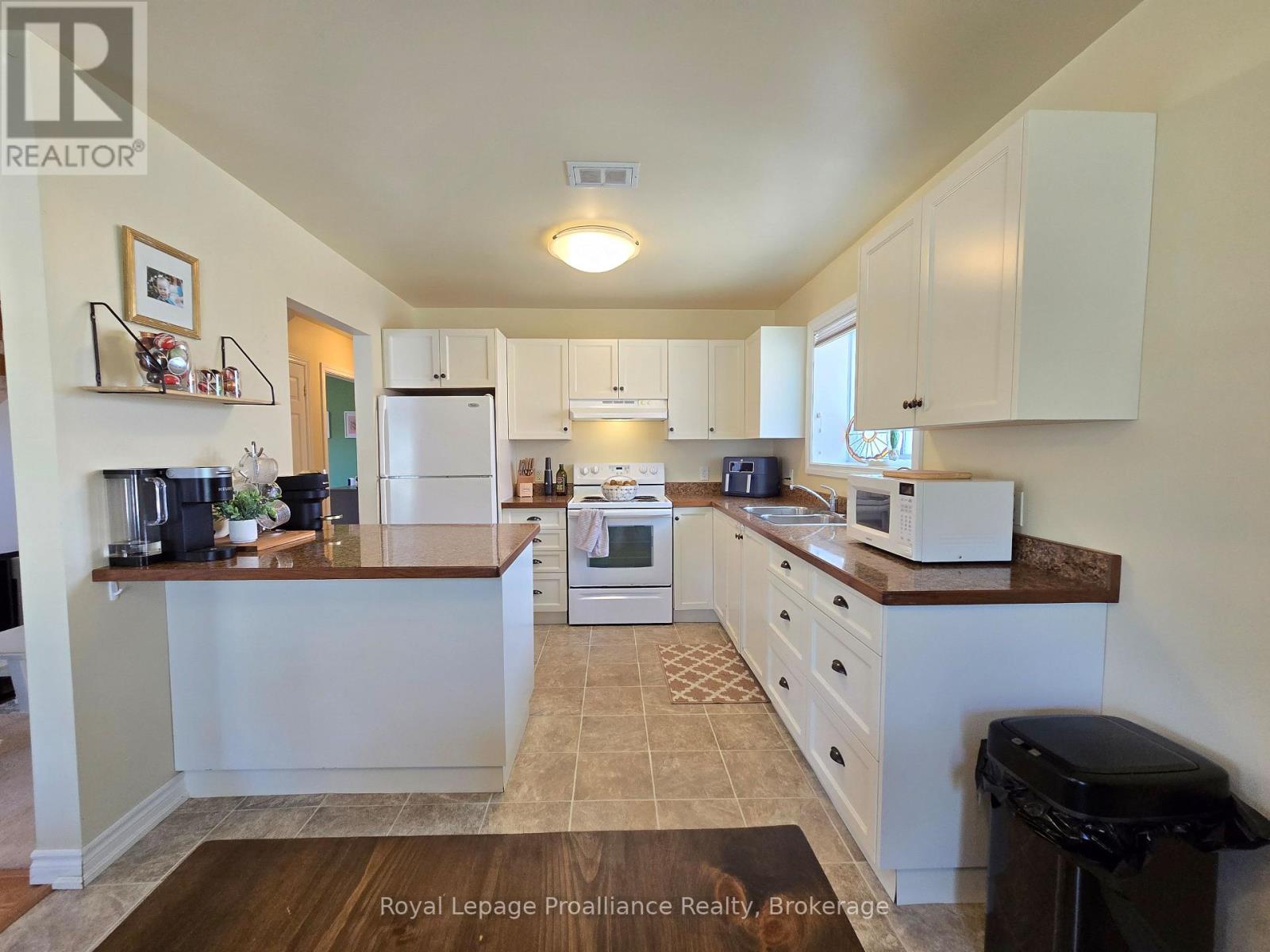 48 SOUTH GEORGE STREET - 5