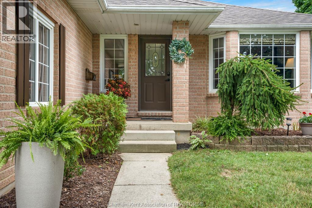 59 Blossom PLACE - 2