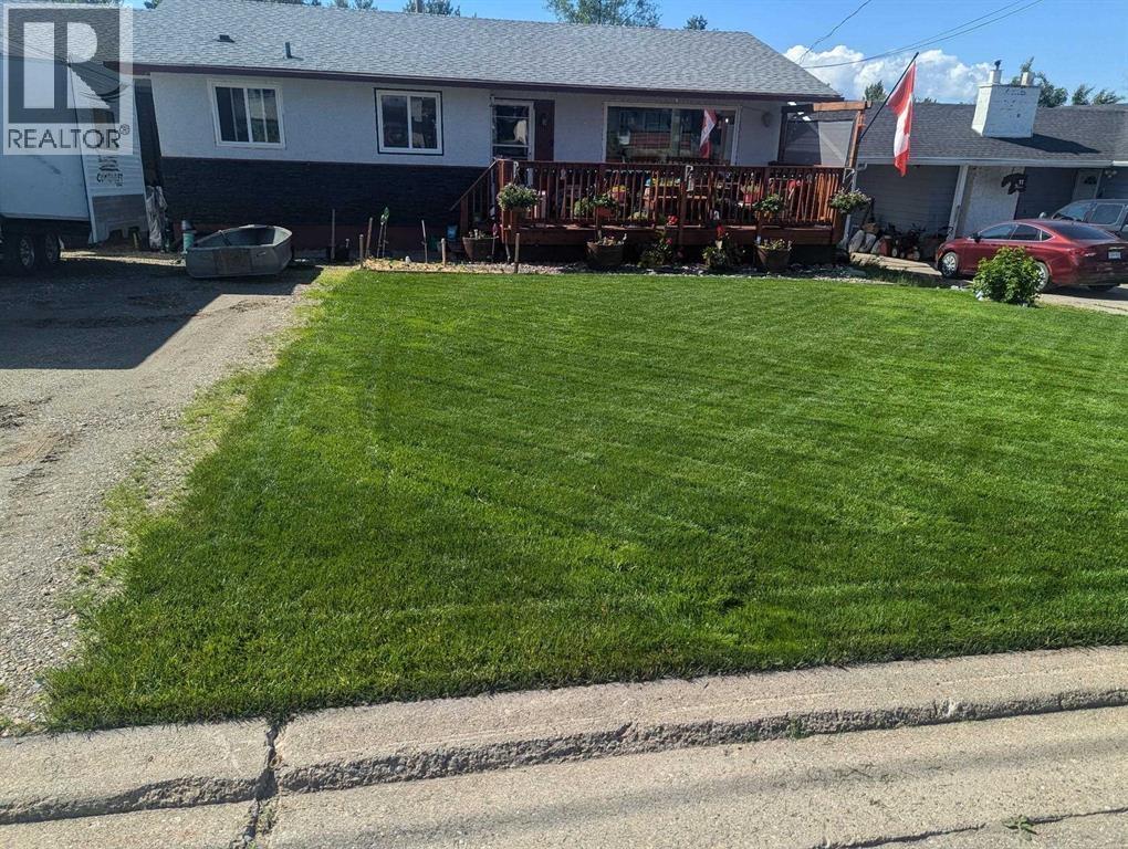 13 MANSON CRESCENT - 1