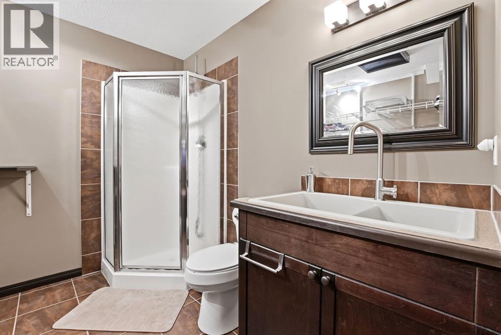 74 Oaklands Crescent - Photo 34