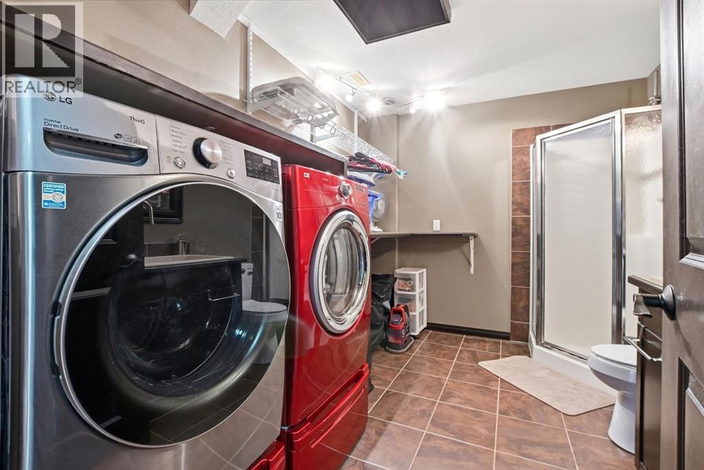 74 Oaklands Crescent - Photo 35