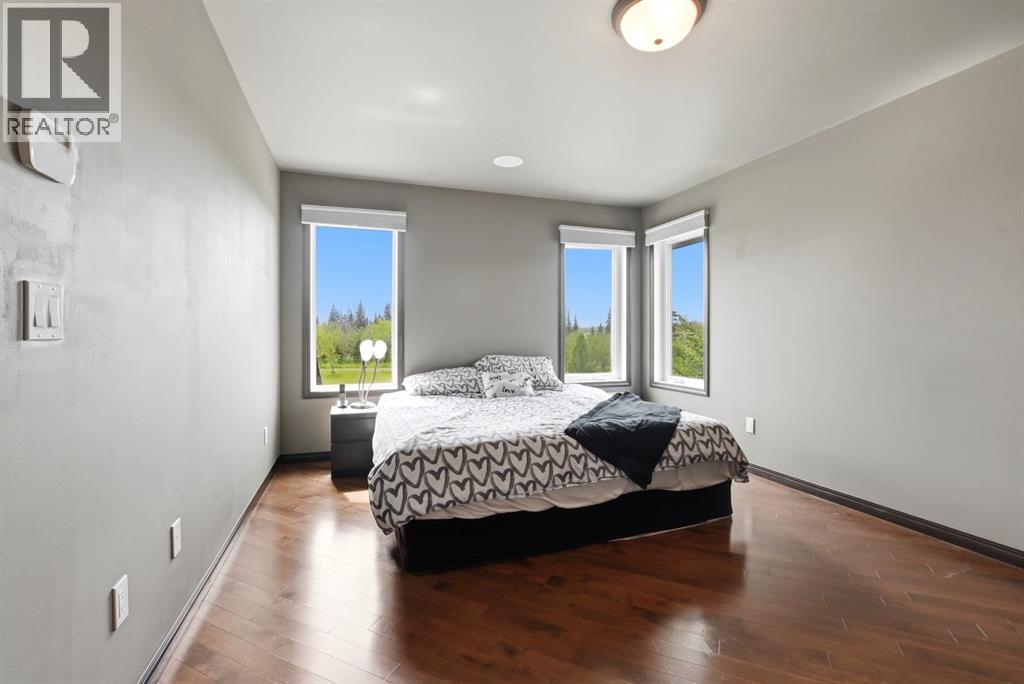 74 Oaklands Crescent - Photo 24