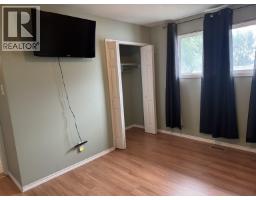 13 Manson Crescent, Mackenzie, BC V0J2C0 Photo 15