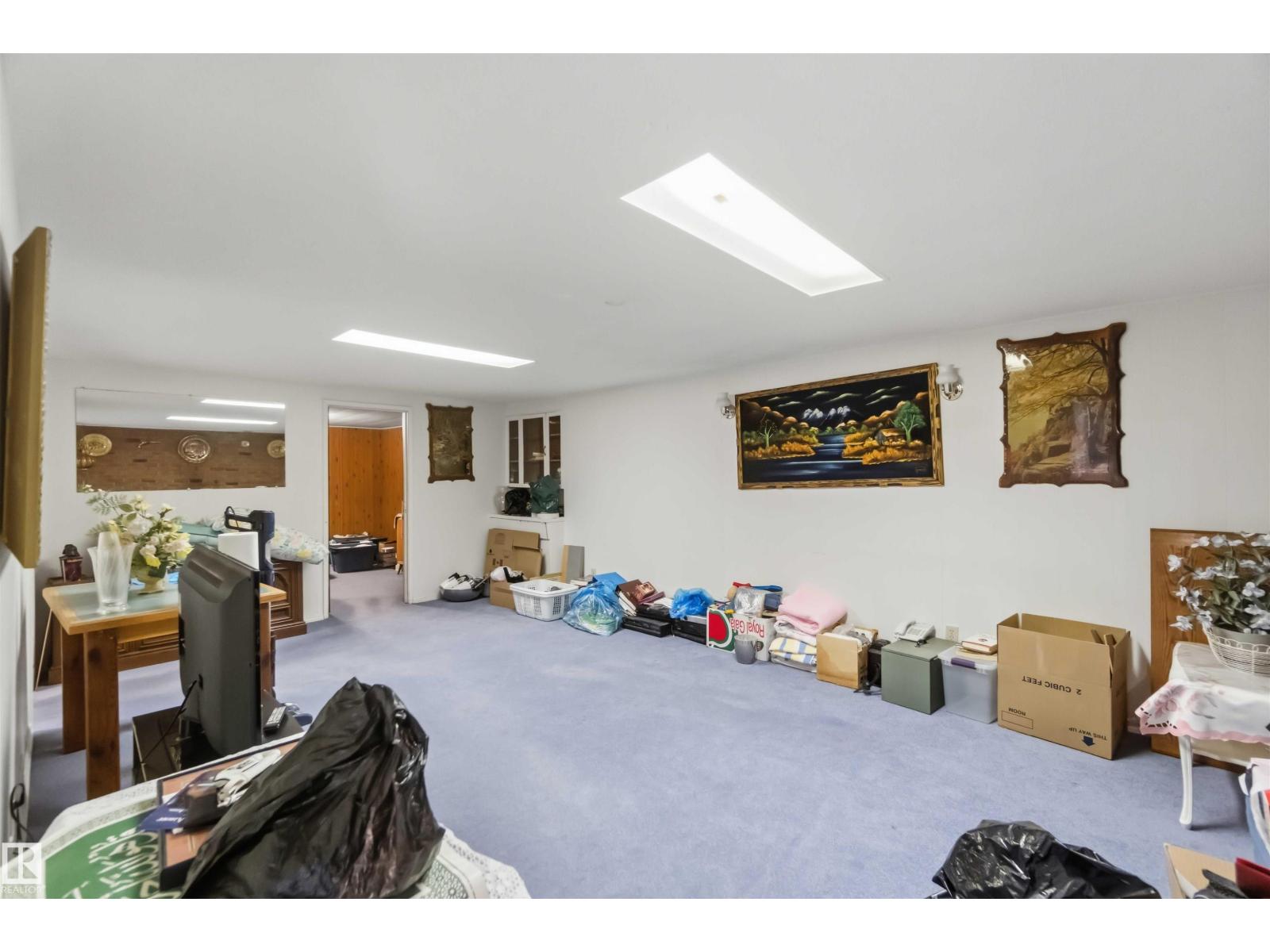 8031 135A AV NW - Image 9