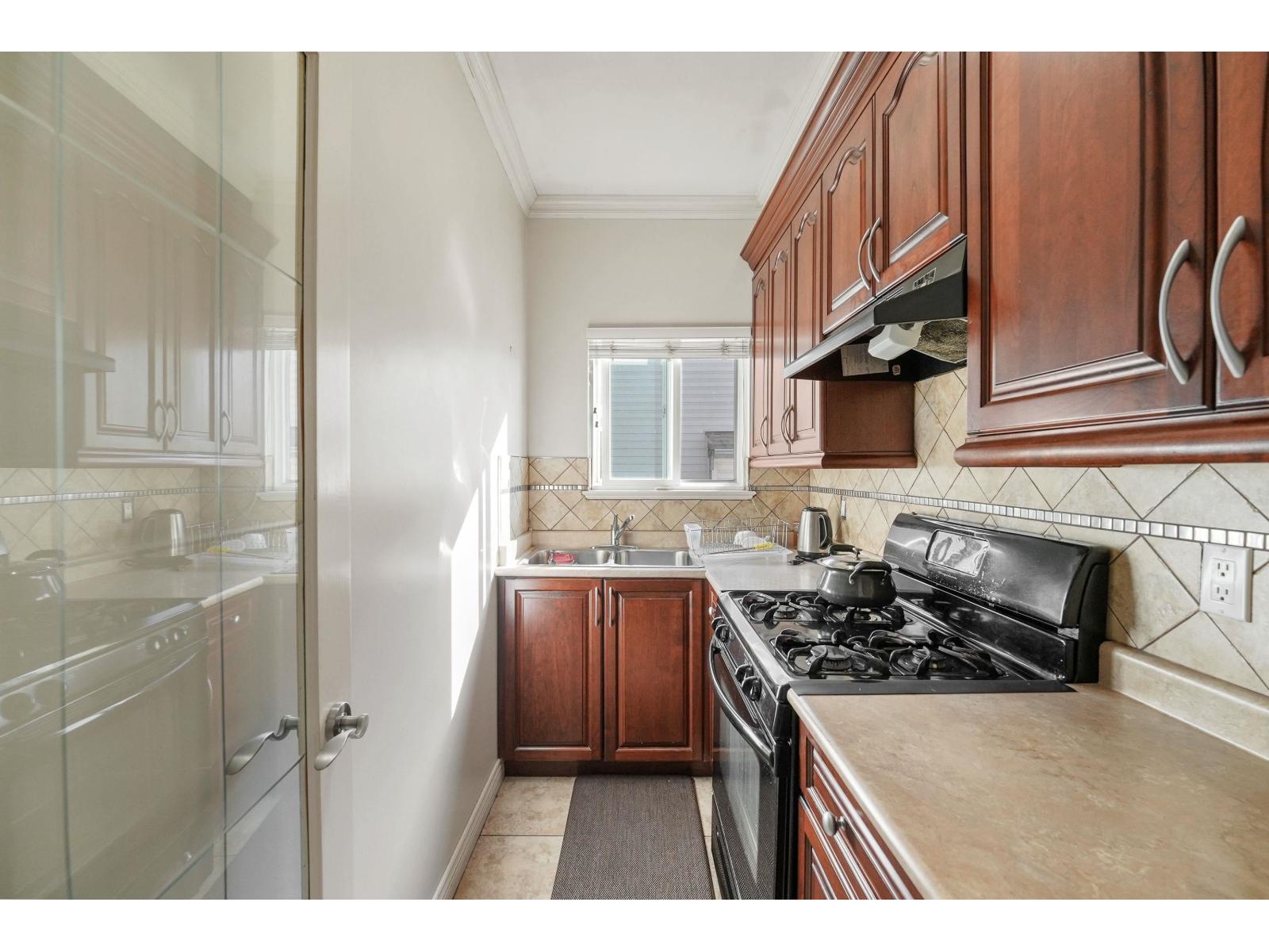 8 Bed, 6 Bath House for Sale in Mission – 8032 MELBURN DRIVE, Mission – MLS# R3154032 - Image 13
