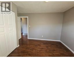 256 Peace River Crescent, Tumbler Ridge, BC V0C2W0 Photo 19
