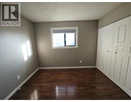 256 Peace River Crescent, Tumbler Ridge, BC V0C2W0 Photo 16