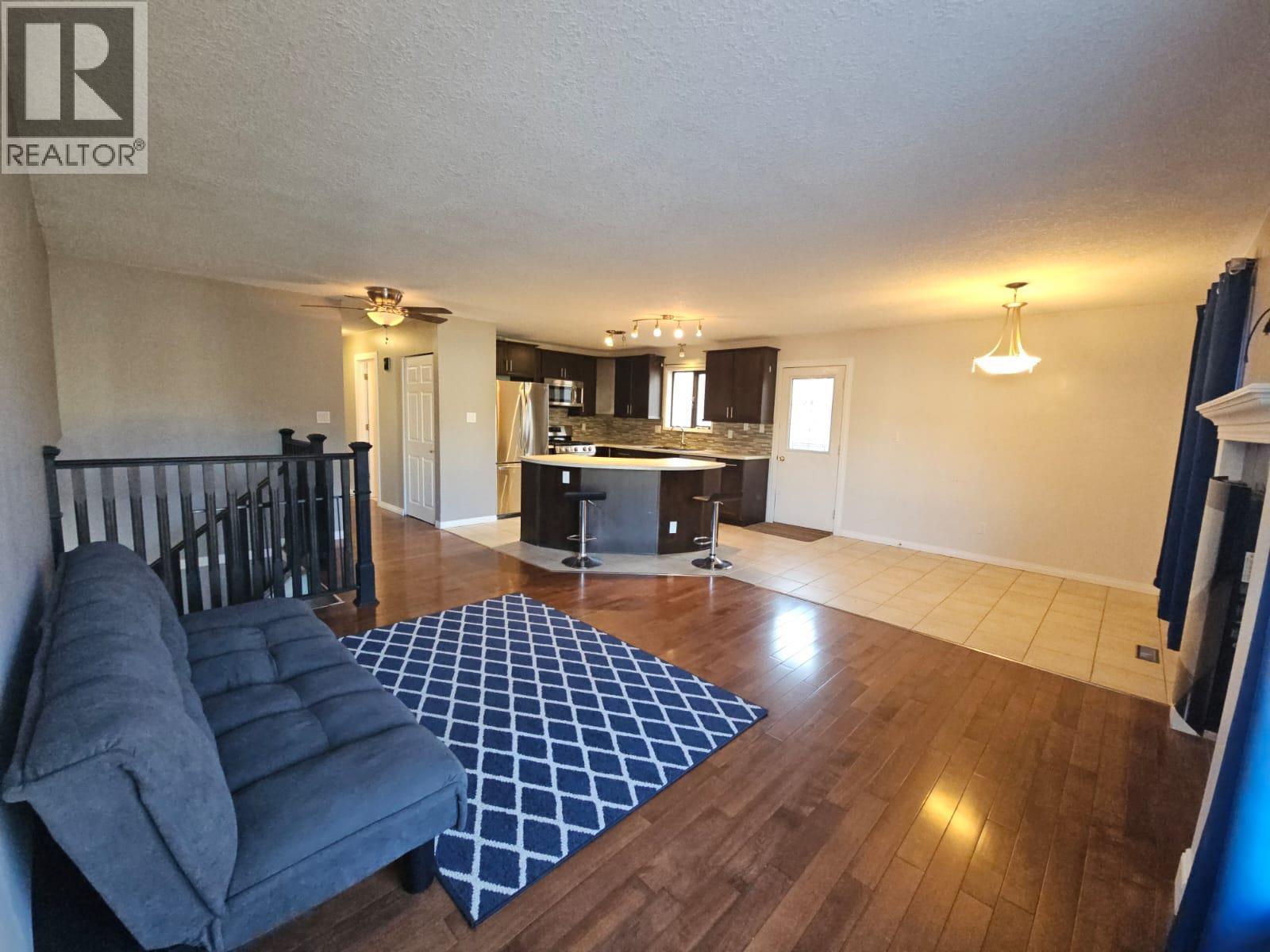 256 Peace River Crescent - 5