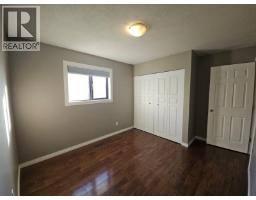 256 Peace River Crescent, Tumbler Ridge, BC V0C2W0 Photo 17