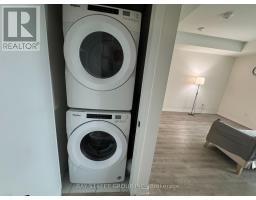 515 - 2300 St Clair Avenue W, Toronto, ON M6N1K8 Photo 15