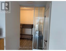 515 - 2300 St Clair Avenue W, Toronto, ON M6N1K8 Photo 16