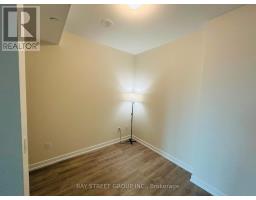515 - 2300 St Clair Avenue W, Toronto, ON M6N1K8 Photo 33