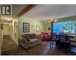 475 Westside Road, Trout Lake, BC V0G1R2 Photo 10