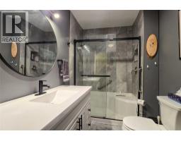 475 Westside Road, Trout Lake, BC V0G1R2 Photo 17