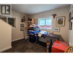 475 Westside Road, Trout Lake, BC V0G1R2 Photo 18