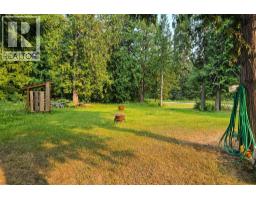 475 Westside Road, Trout Lake, BC V0G1R2 Photo 30