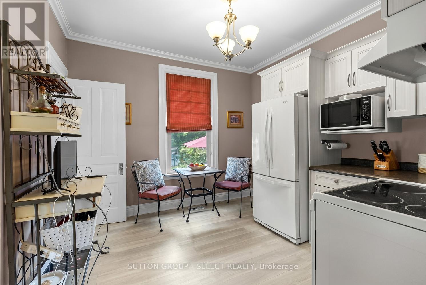 1030 YORK STREET - Image 11