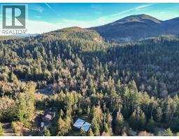 1865 Taylor Walk, Qualicum Beach, BC V9K2S3 Photo 9