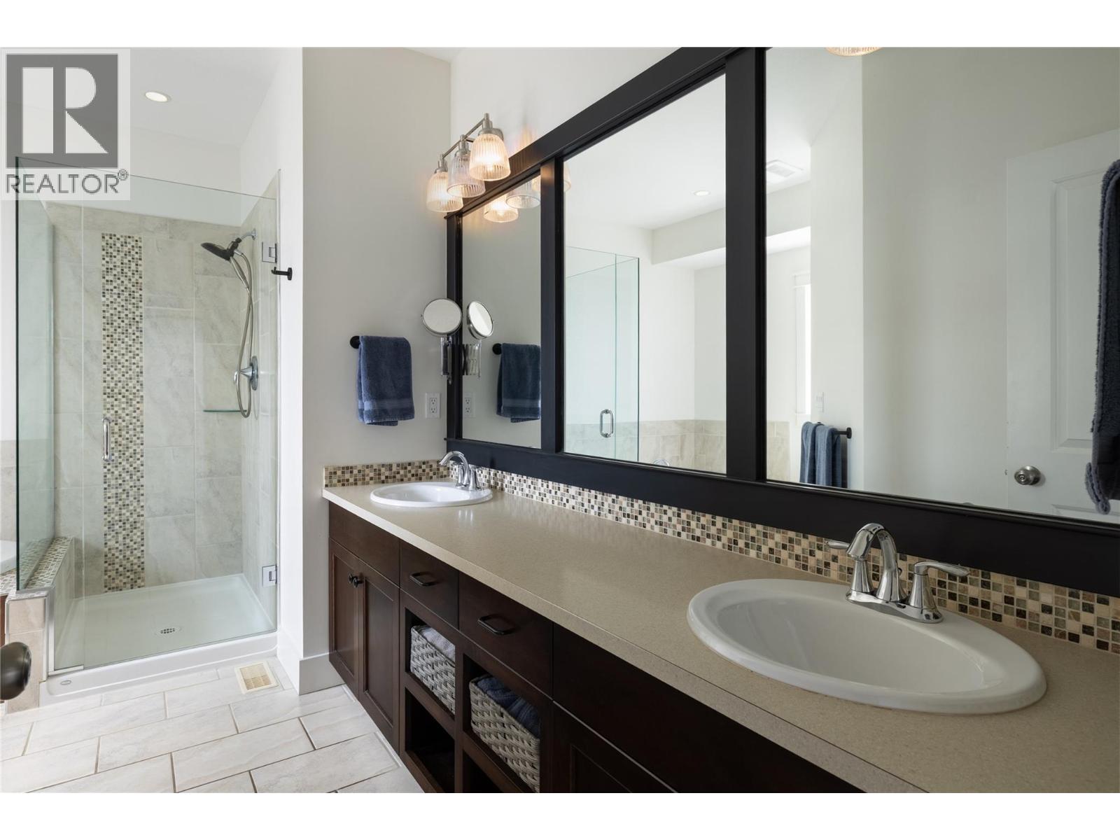 7261 Silver Ridge Drive, Vernon
