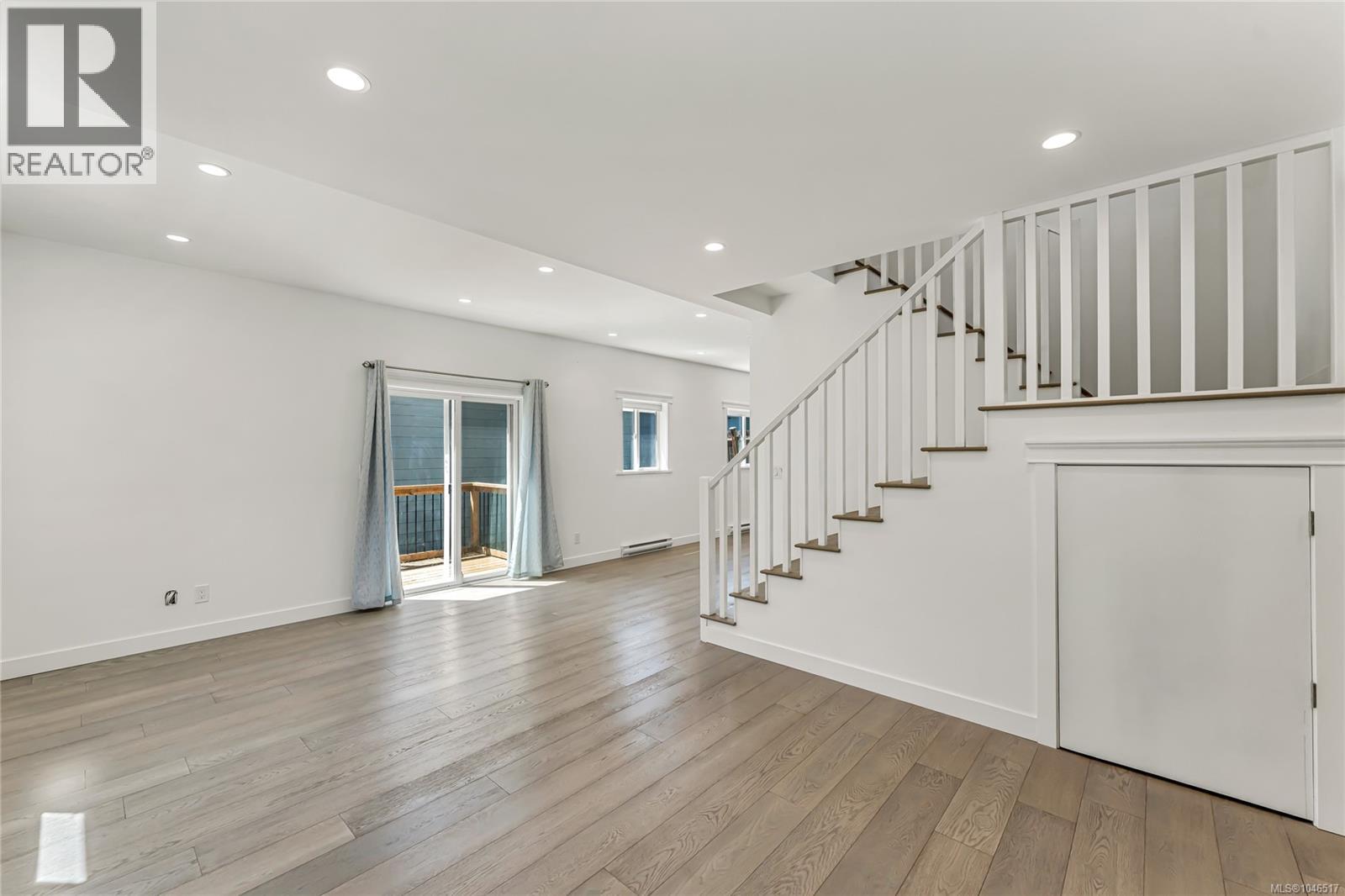 1689 Kisber Ave - 10