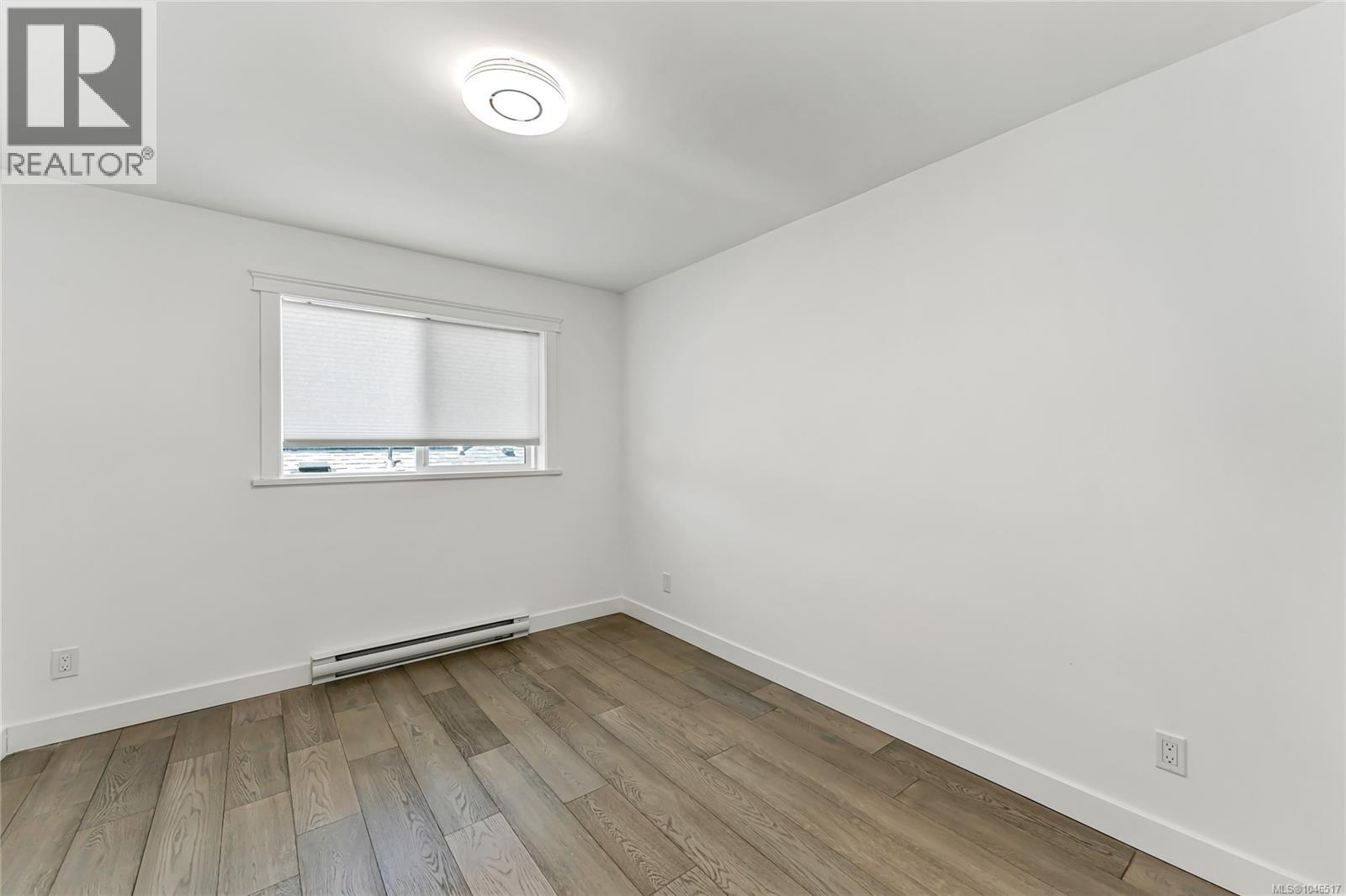  1689 Kisber Avenue, Saanich