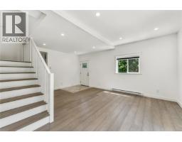 Laundry room - 1689 Kisber Ave, Saanich, BC V8P2W5 Photo 12