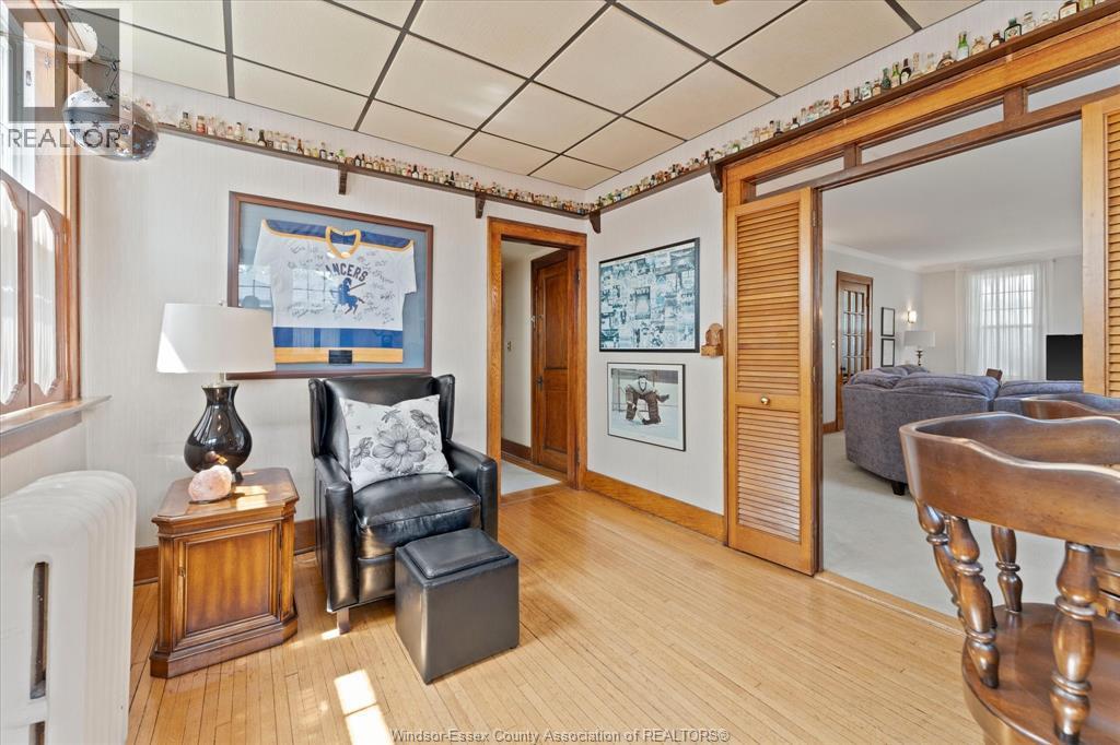 1409 GRANVILLE CRESCENT - 18