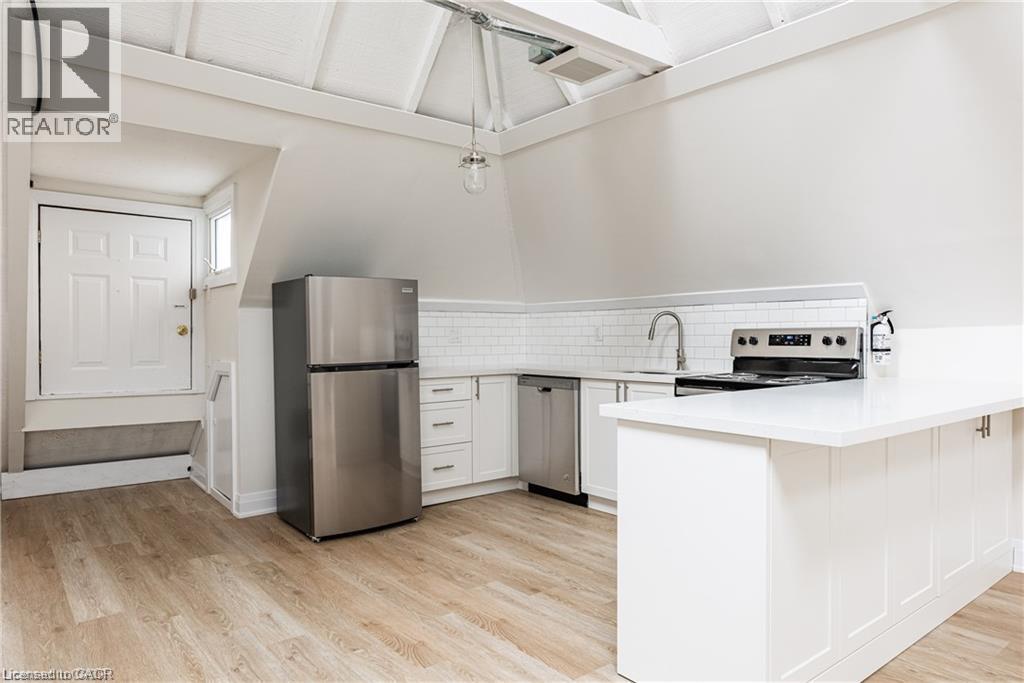 Photo of 106 EAST Avenue