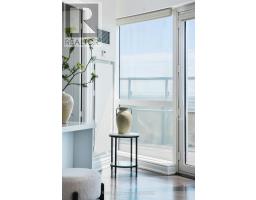 5907 - 388 Yonge Street, Toronto, ON M5B0A4 Photo 16