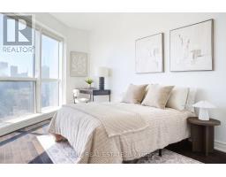 5907 - 388 Yonge Street, Toronto, ON M5B0A4 Photo 28