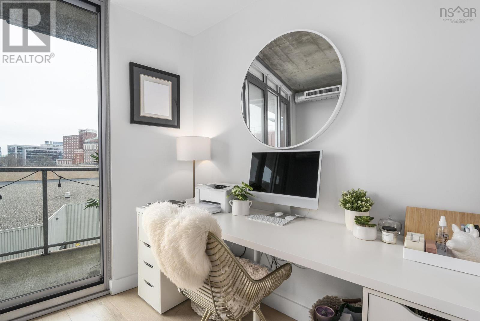 #504 1065 Barrington Street - 12