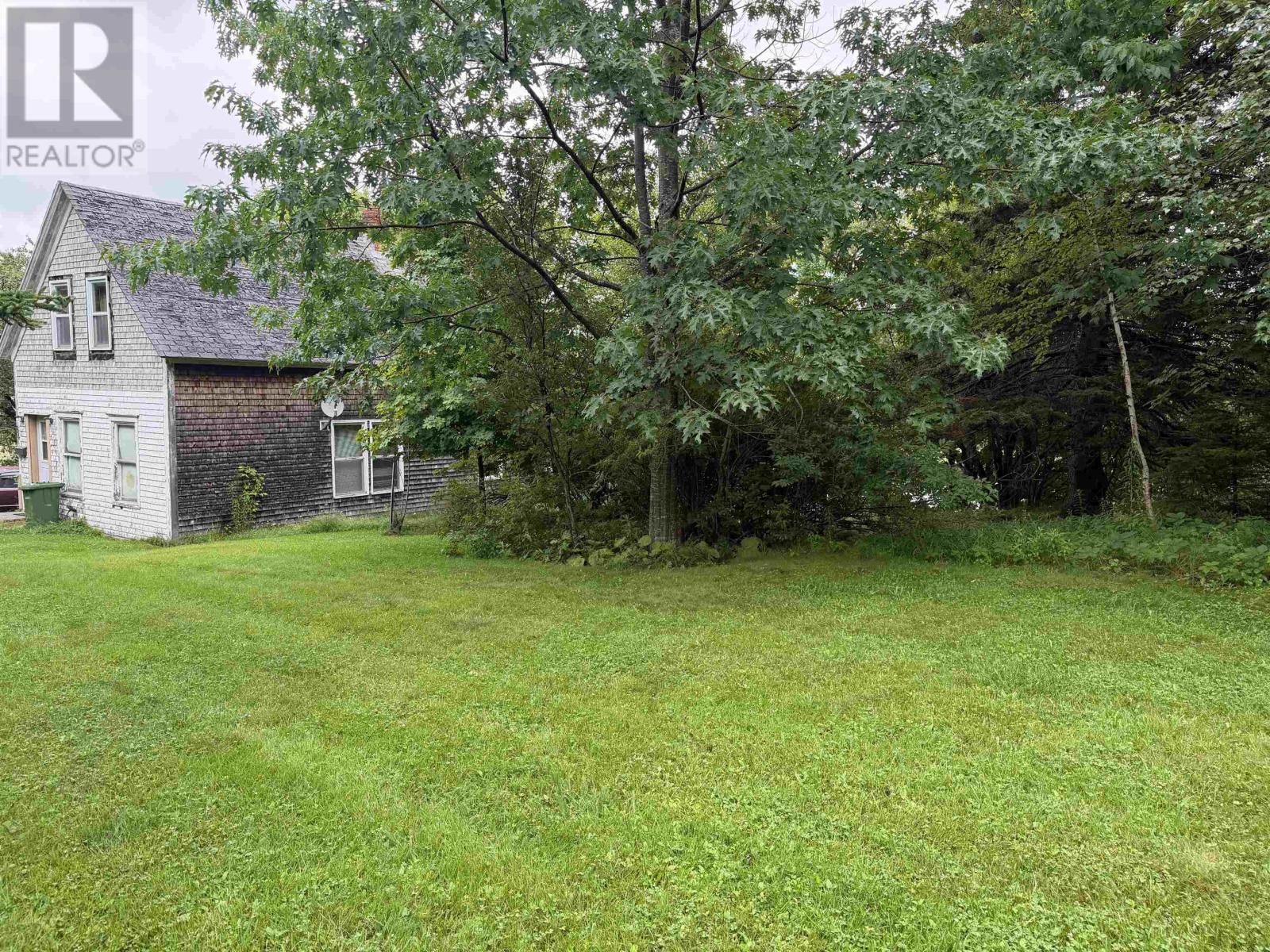 84 Warren Street, New Glasgow — photo 2