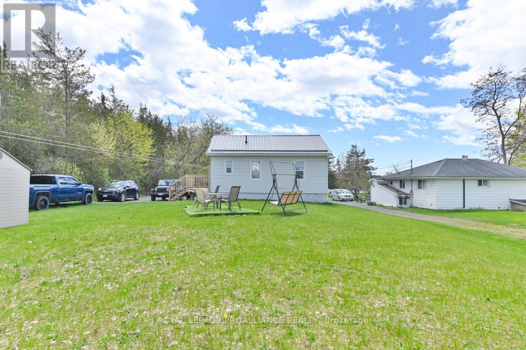 45 BLACK DIAMOND ROAD - 38