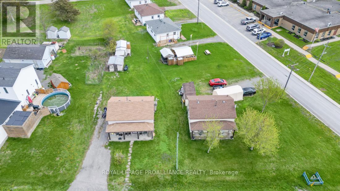 45 BLACK DIAMOND ROAD - 46