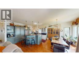 Family room - 13133 Paradise Lane, Charlie Lake, BC V0C1H0 Photo 10