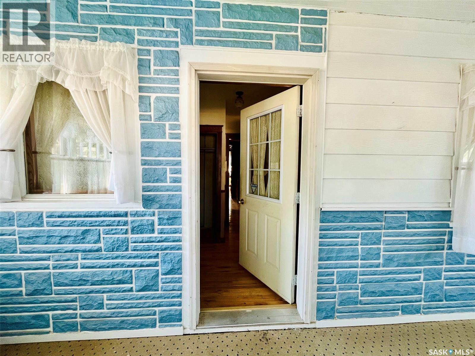 505 Macleod AVENUE W - 18