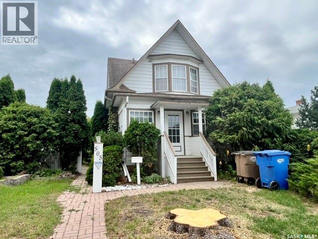 505 Macleod AVENUE W - 30