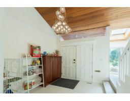 16111 10 Avenue, Surrey, BC V4A1A7 Photo 23