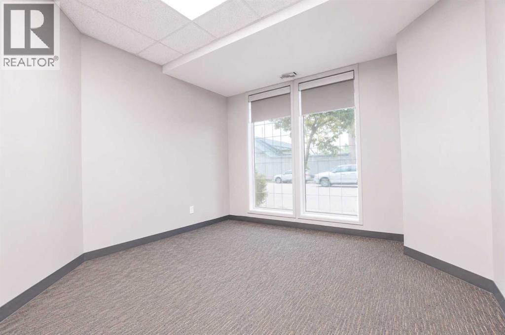 10104 97 Avenue - Photo 15