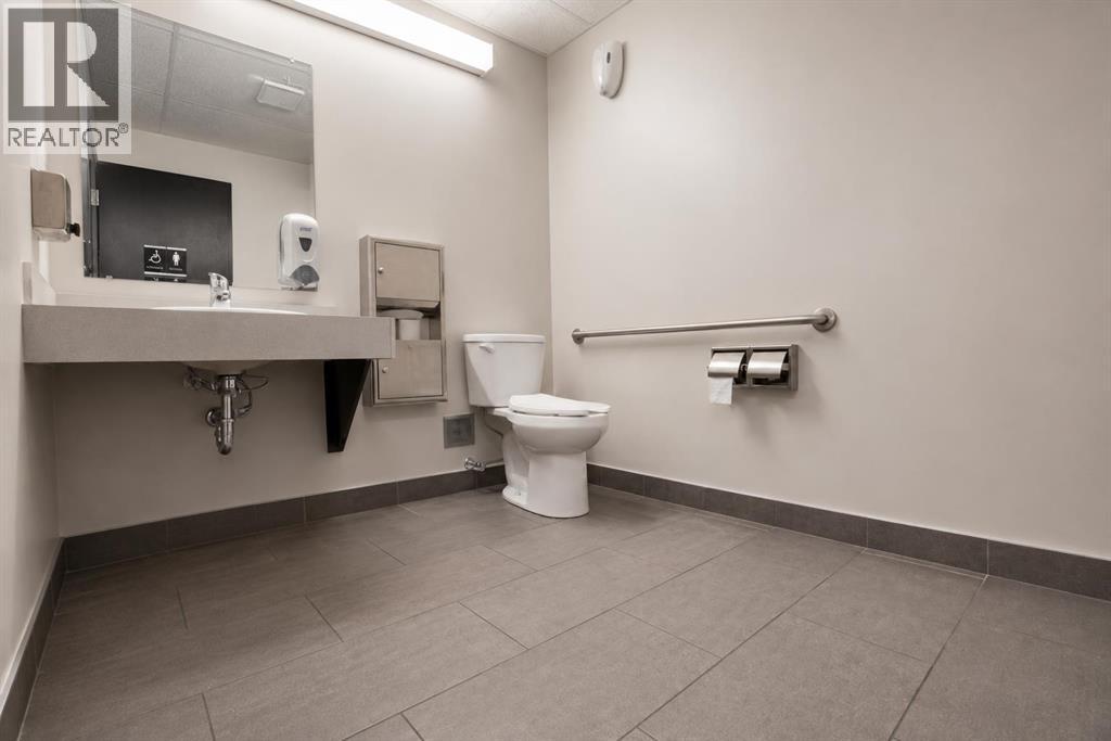 10104 97 Avenue - Photo 32