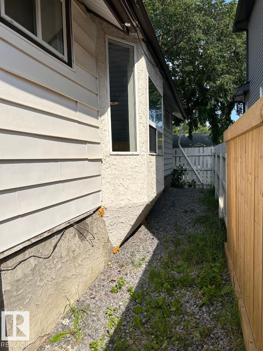11934 64 ST NW - Image 20