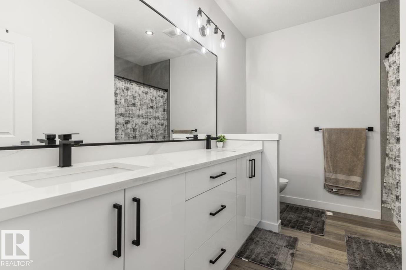 19703 29 Avenue NW - 23