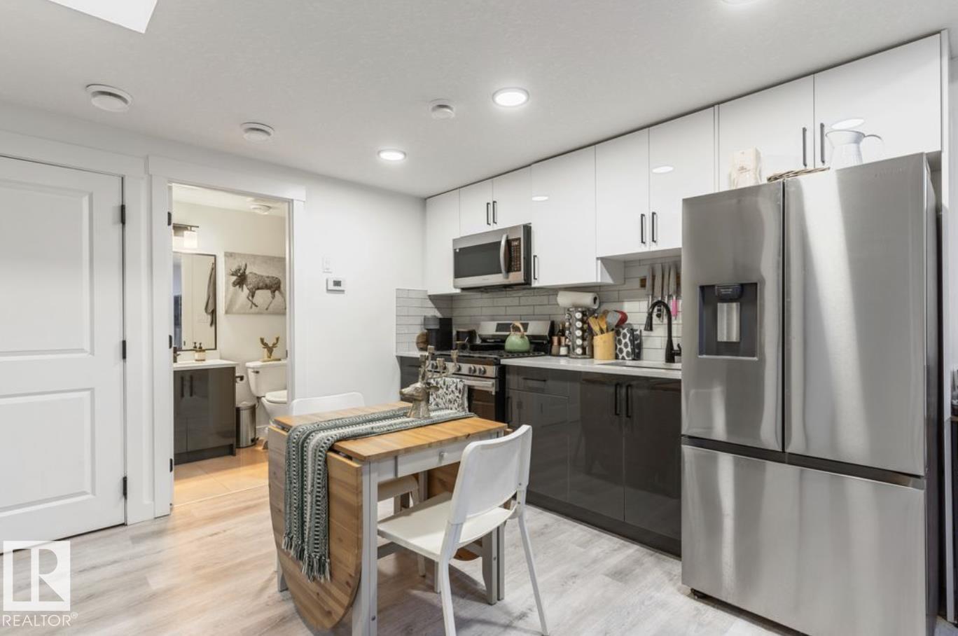 19703 29 Avenue NW - Image 31