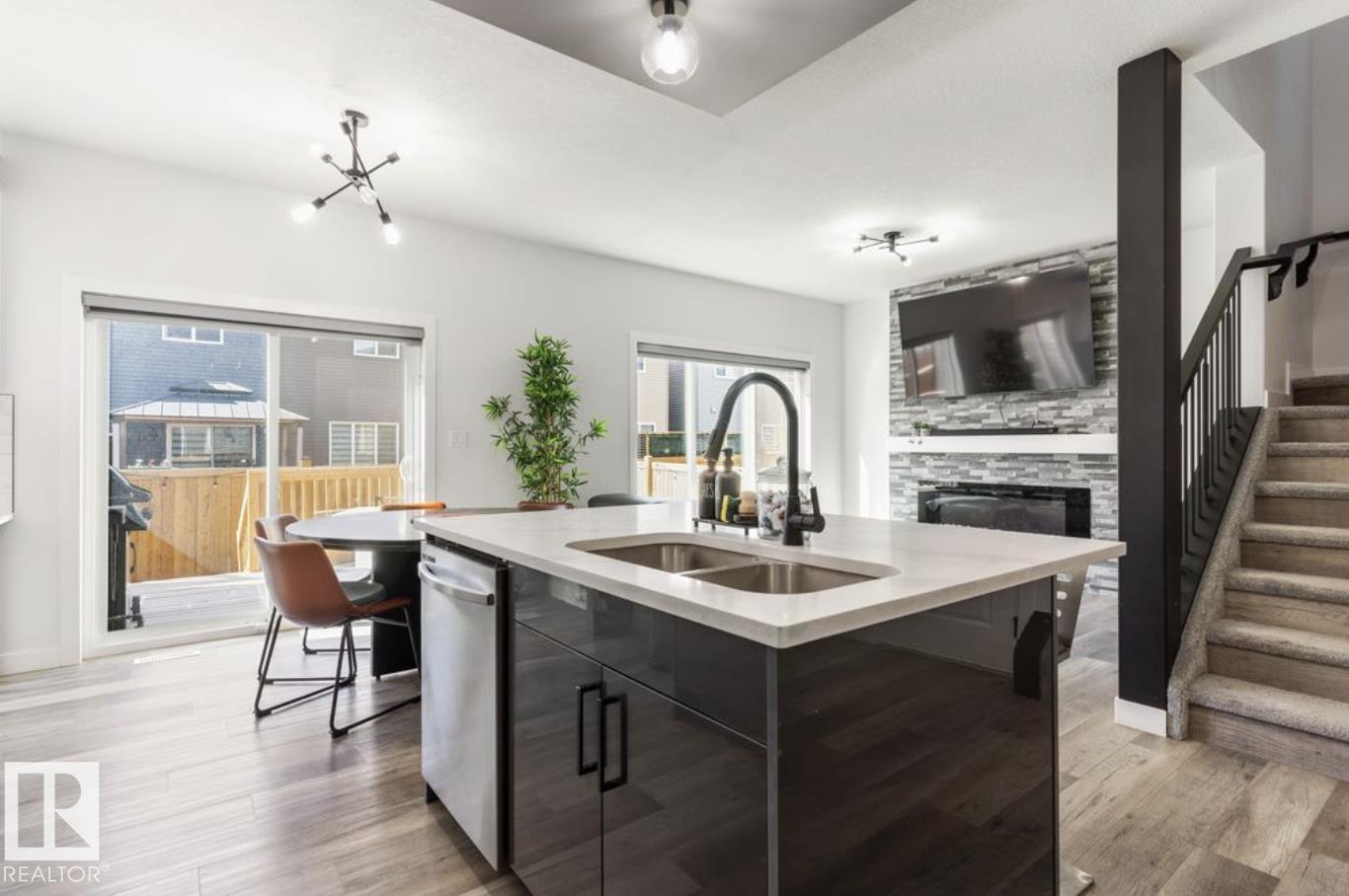 19703 29 Avenue NW - Image 6