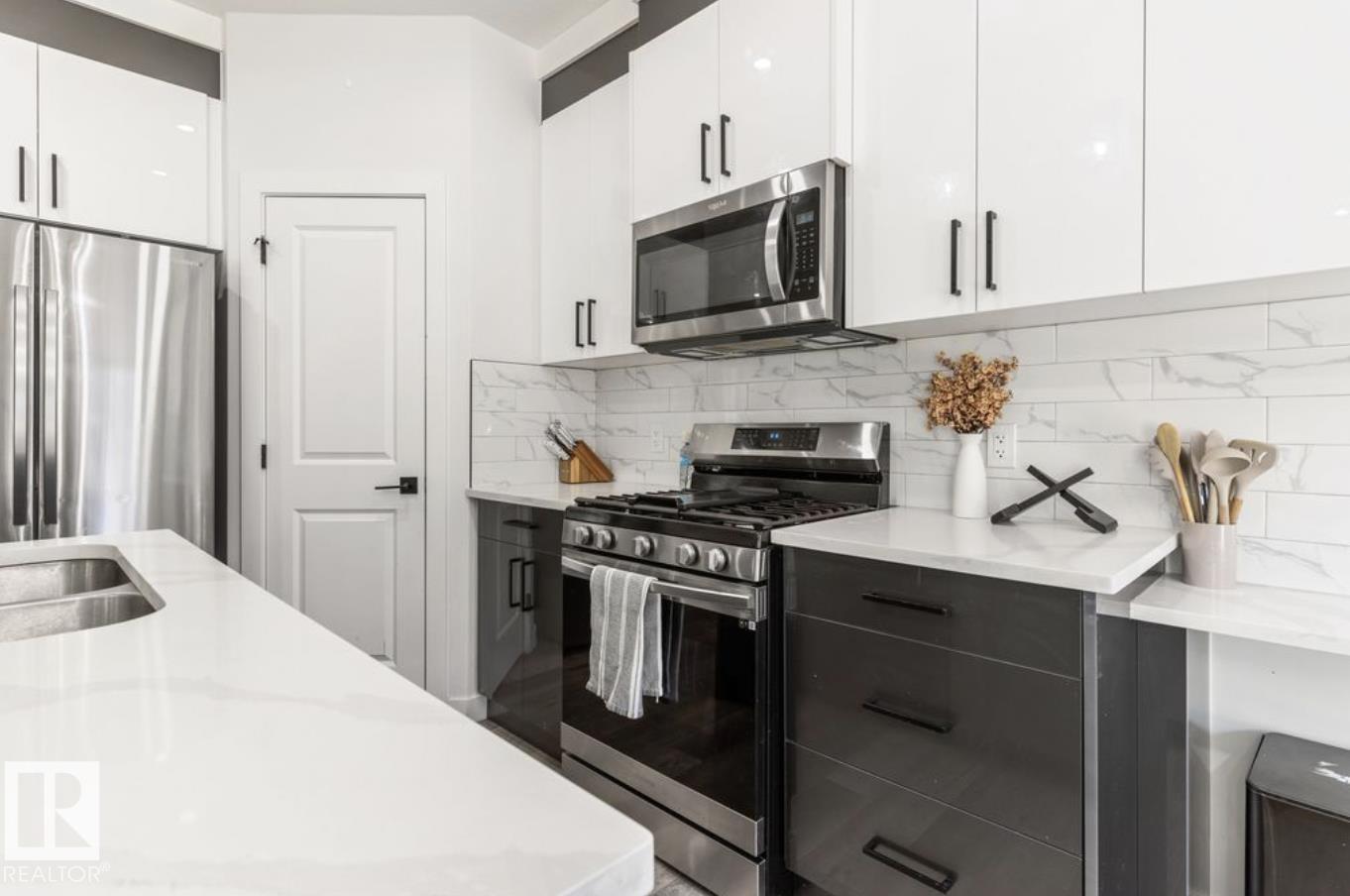 19703 29 Avenue NW - Image 9