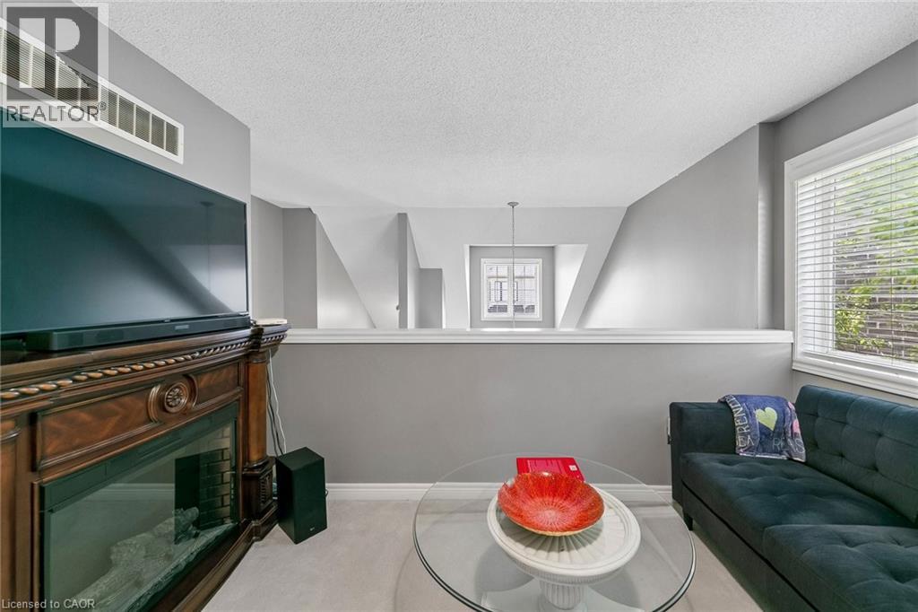#1 1173 BELLVIEW Crescent - 31