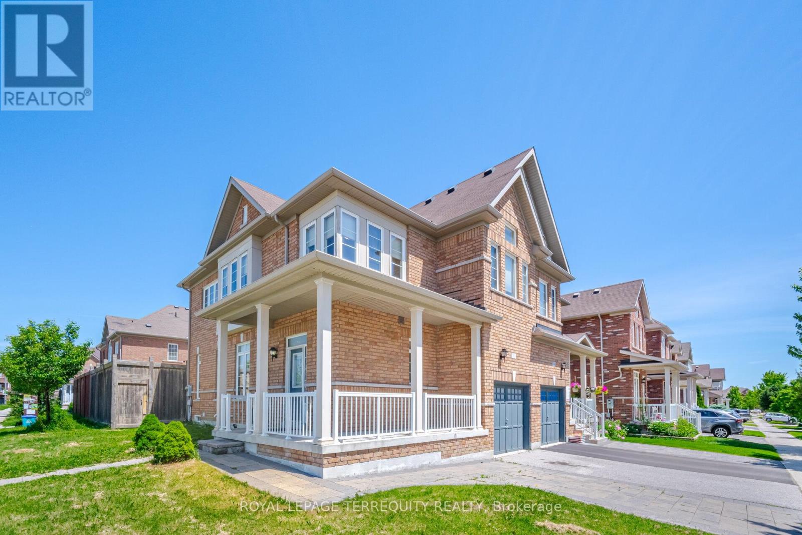 36 CHOKECHERRY CRESCENT - 2
