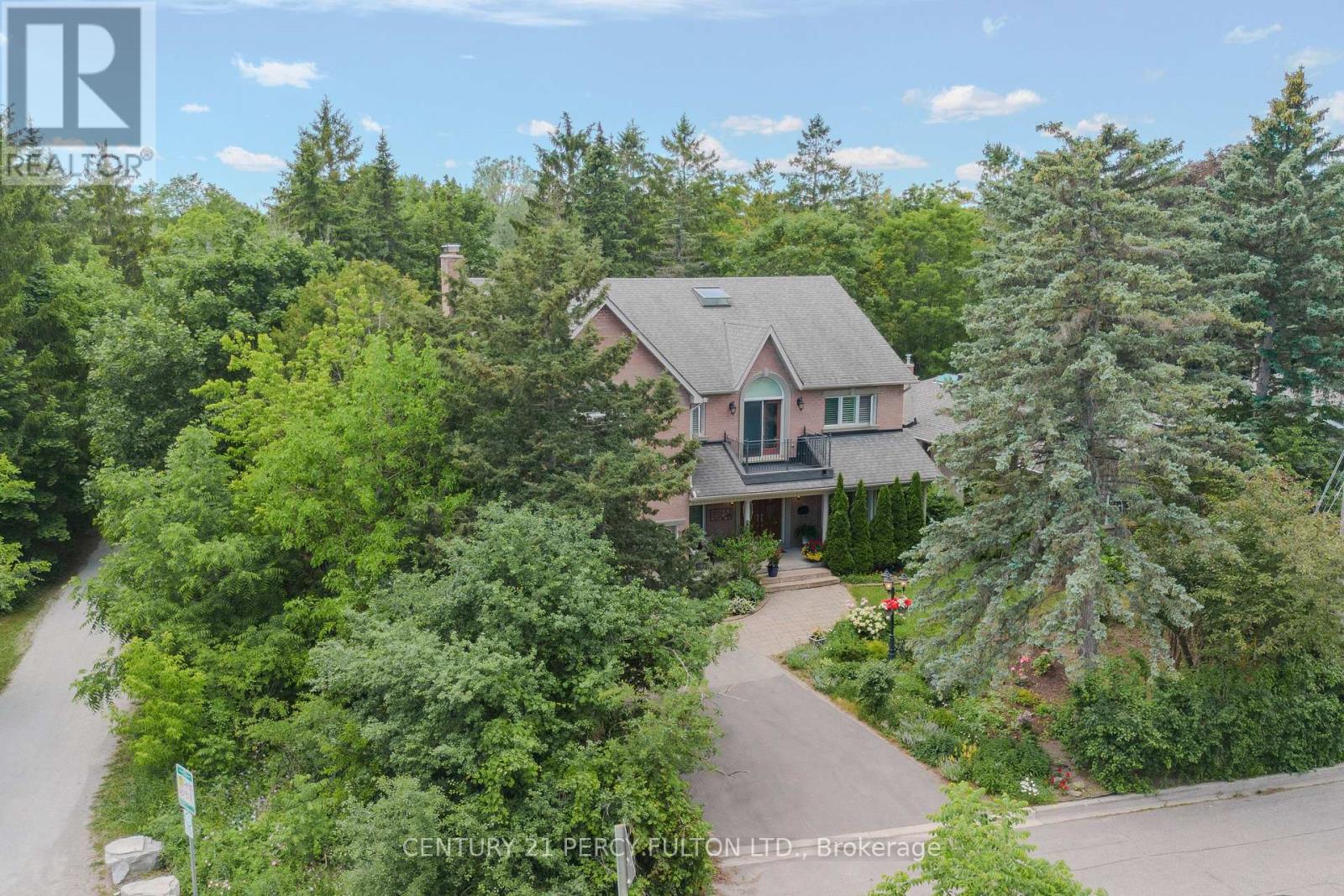 30 Willowgate Dr - drone