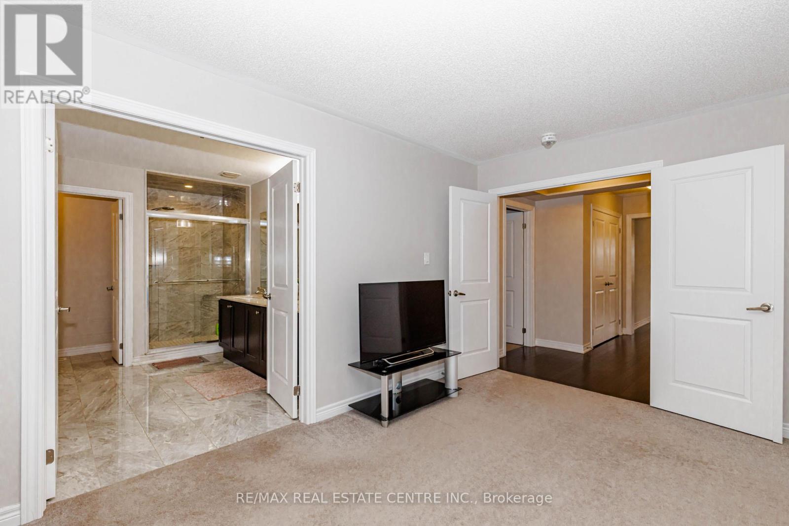 1332 BLACKMORE STREET - 28